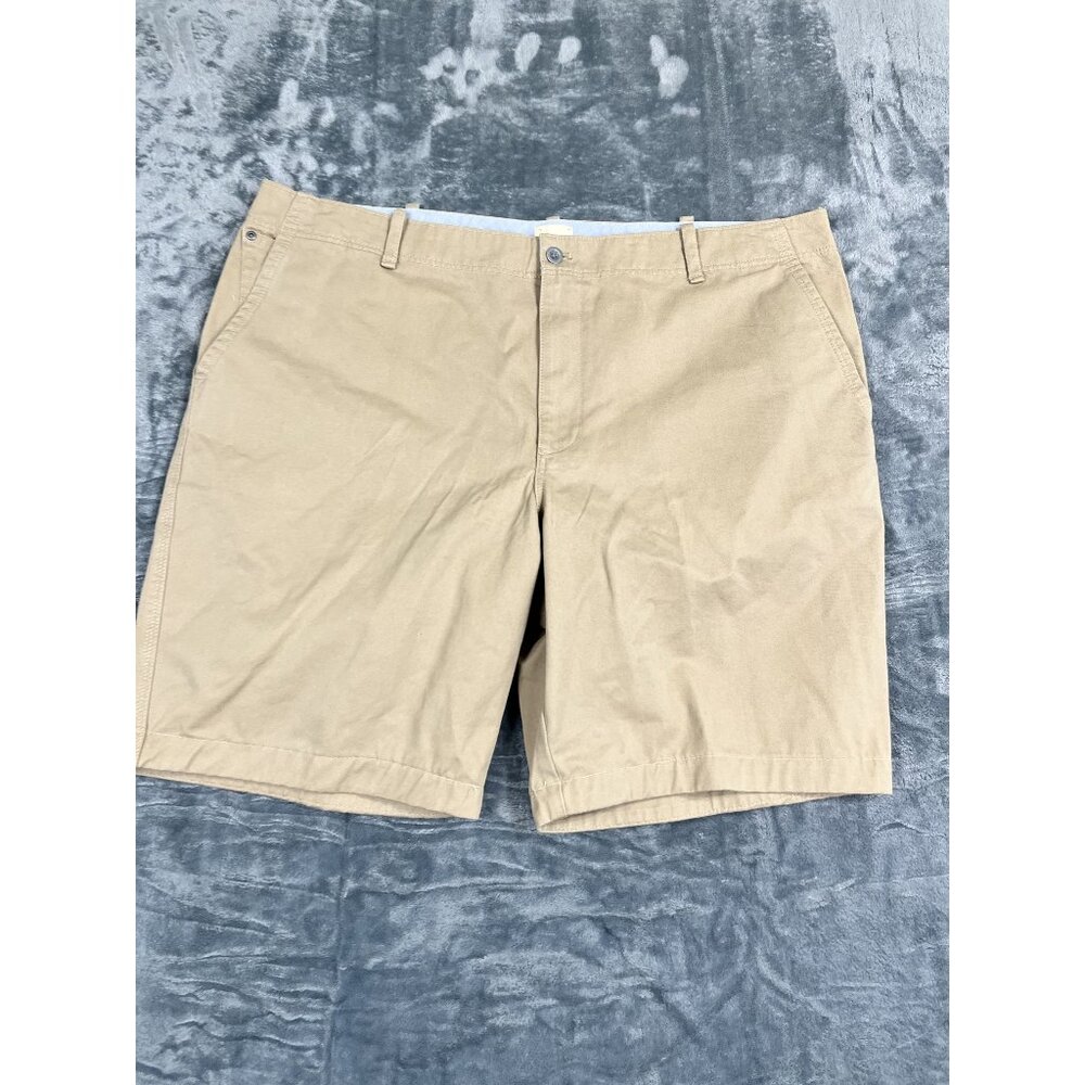 G.H.Bass & Co. Mens Khaki Cotton Shorts Size 42   100% Cotton